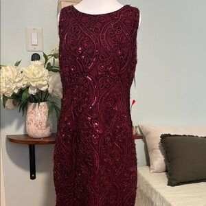 Elegant Burgundy Sleeveless Dress